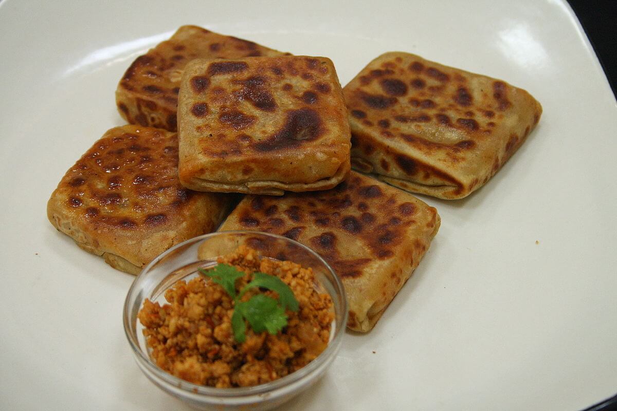 Malavika’s Mumbaistan: Serving Up Love 9