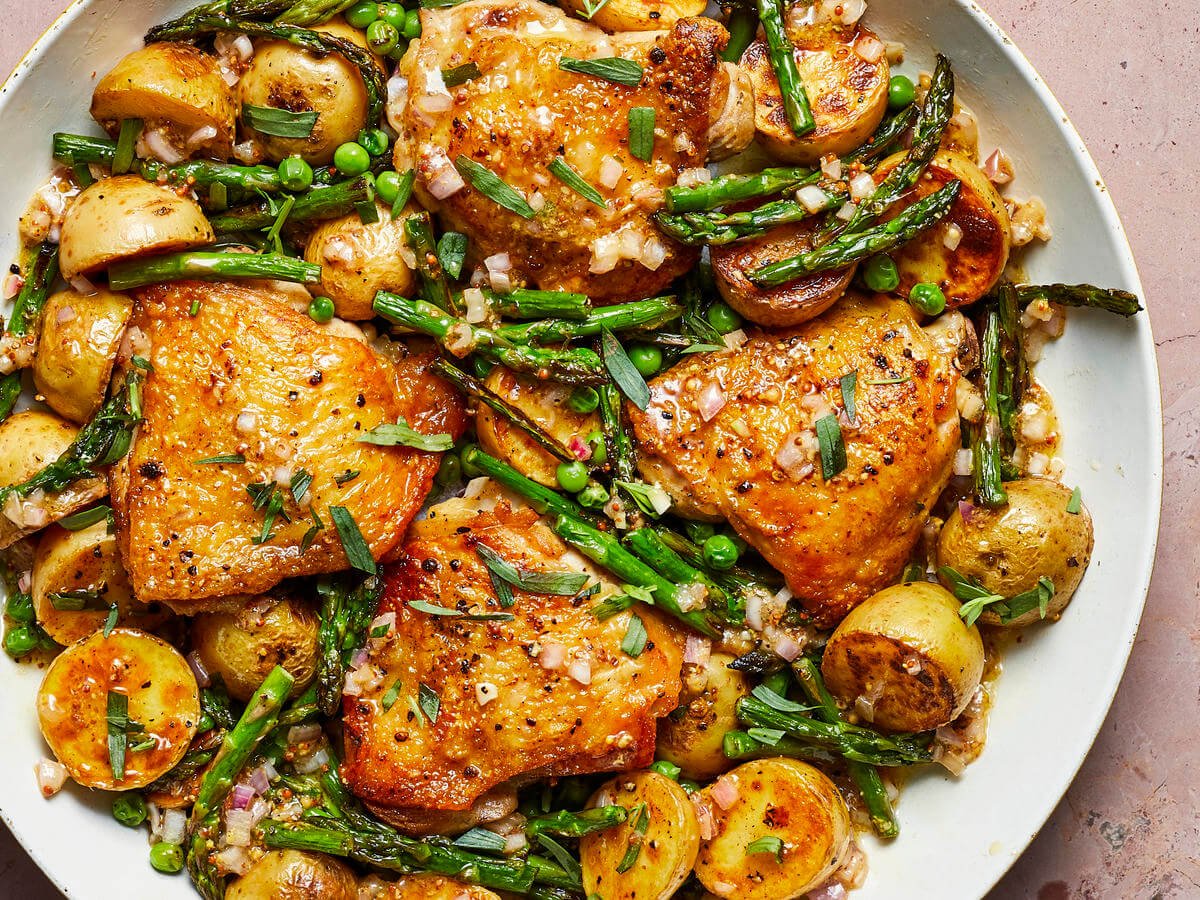 7 Recipes You Didn't Know You Can Prepare In A Dutch Oven 1
